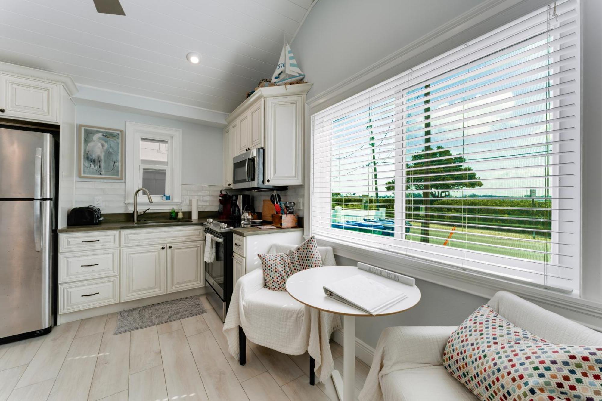 Tides Inn On The Bay Vacation Homes Bradenton Beach Exterior foto