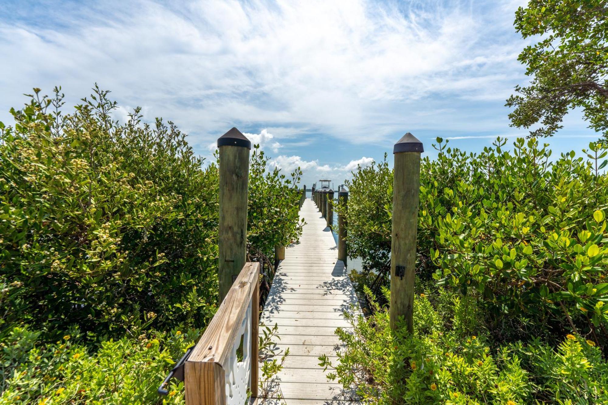 Tides Inn On The Bay Vacation Homes Bradenton Beach Exterior foto