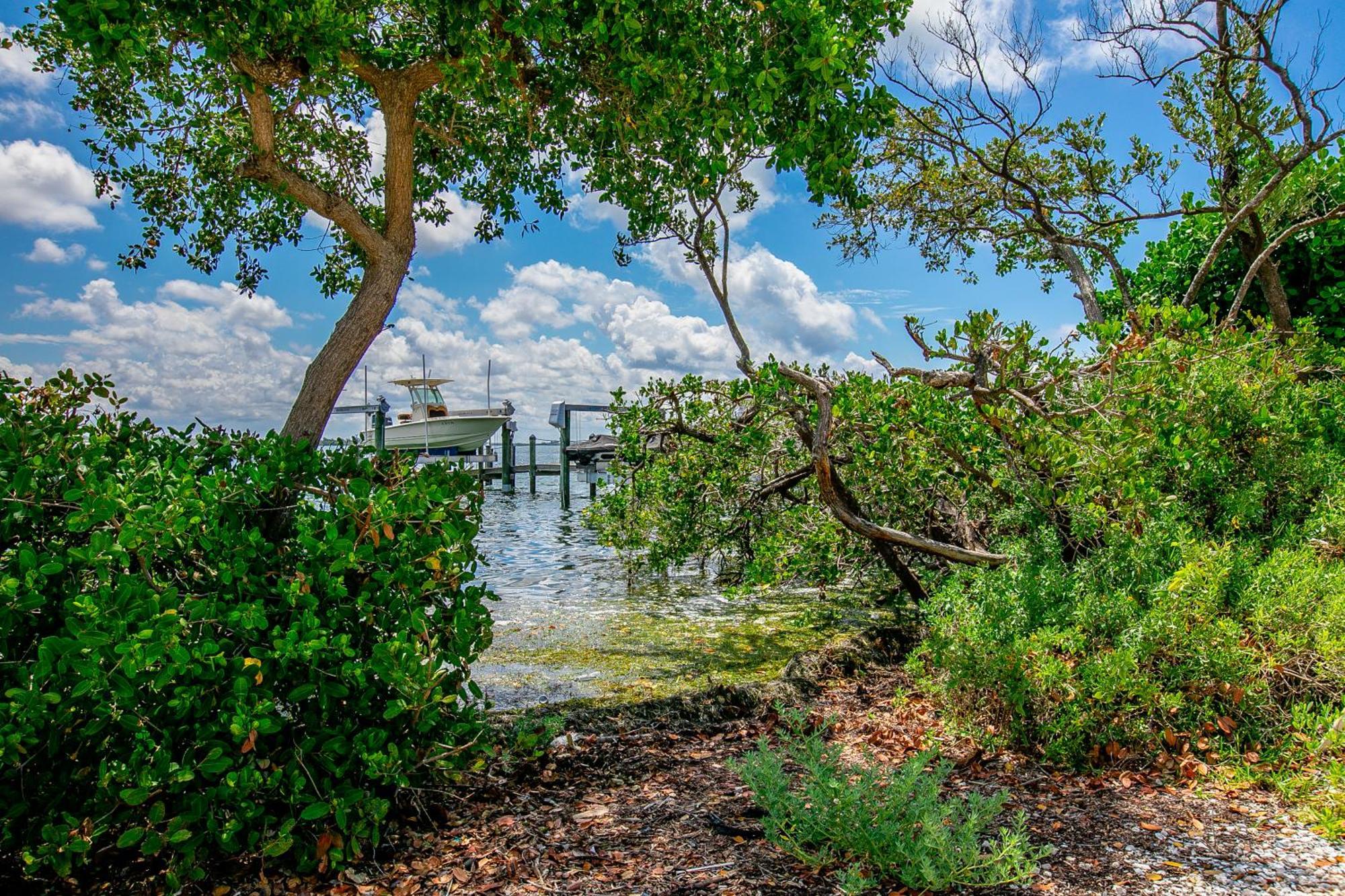 Tides Inn On The Bay Vacation Homes Bradenton Beach Exterior foto